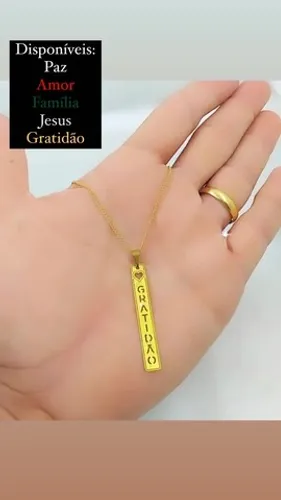 Colar com plaquinha Semijoia
