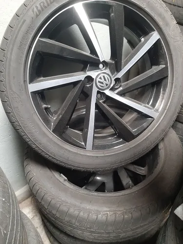 Roda aro 17 zk800 preta com diamantado com pneu 225 45 17 vw saveiro 4x100