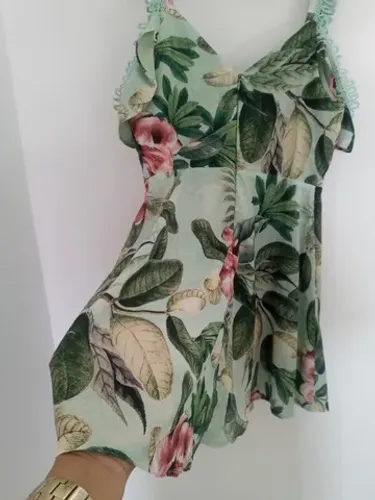 Vestido curto estampado da moirai