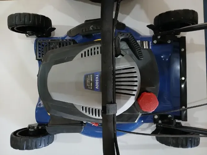 Cortador de grama a gasolina marca Tekna corte 50 cm motor 5 HP 4 tempos novo