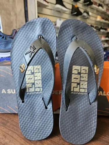 PROMOÇÃO CHINELO KENNER GABI GOL NÚMERAÇAO 37 DISPONÍVEL