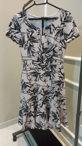 Roupa tamanho 38, e.M