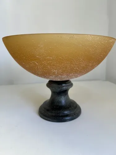 Fruteira de vidro com pé de ferro 21x30 cms Antiga(crédito, débito, Pix e PicPay)