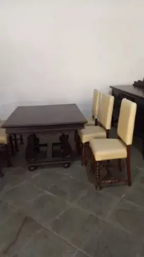 Mesa De Madeira Jacaranda Mais 6 Cadeiras Estilo Manuelino
