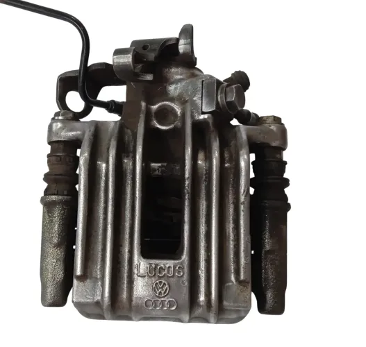 Pinça De Freio Traseira Direita Audi A3 2005   
