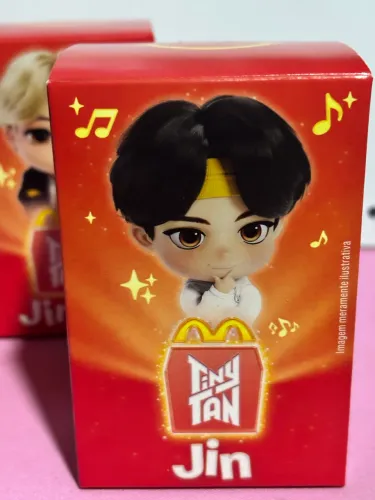 jin bts tinytan mcdonald?s 