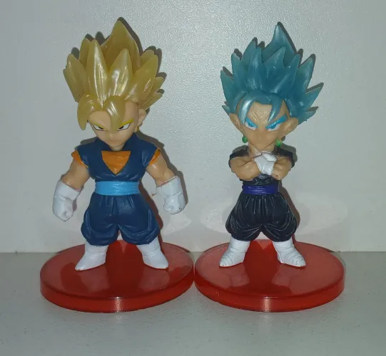 LOTE 2 BONECOS ACTION FIGURES MINIATURAS DRAGON BALL VEGETTO SUPER SAIYAJIN BLUE