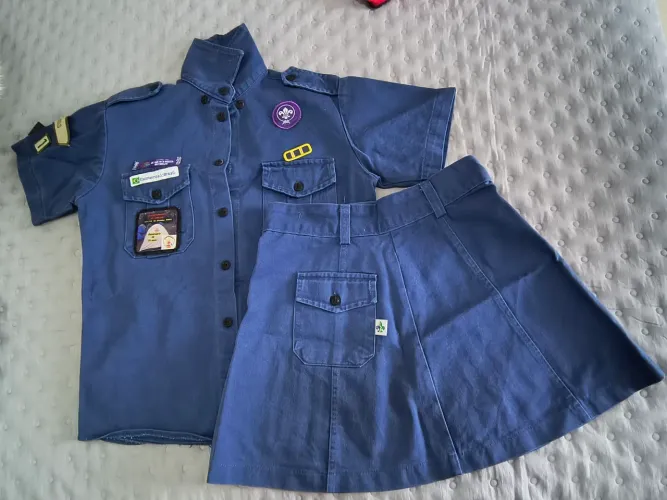 Uniforme completo Escoteiro Lobinho Tam 10 Feminino