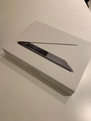 MacBook Pro 13 Polegadas com Touchbar