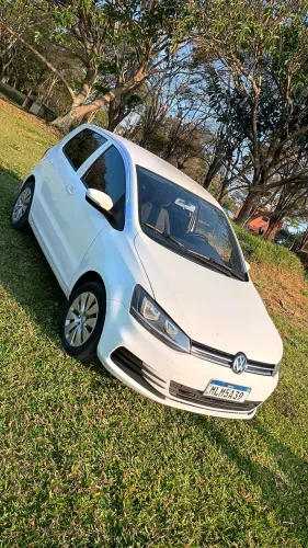 Volkswagen Fox Trendline 1.6 Flex 8V 5P 2015
