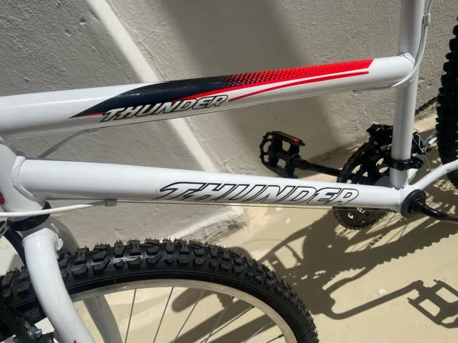 Bicicleta Thunder