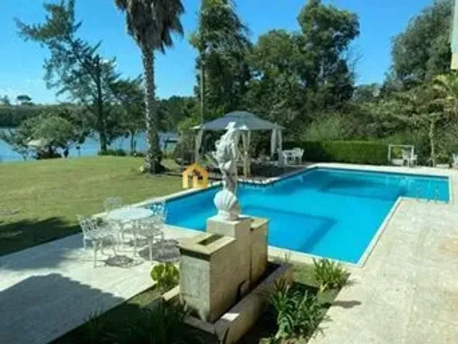 Condomínio Lago Azul - Casa no Condomínio Lago Azul-Araçoiaba da Serra/SP