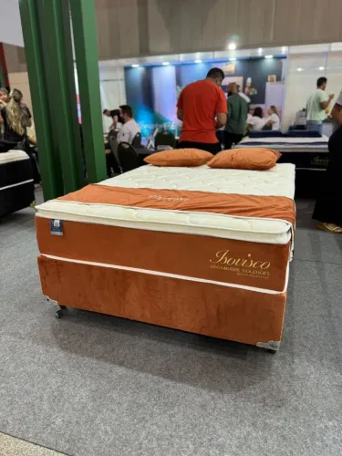 Cama Box Casal com Pillow Top