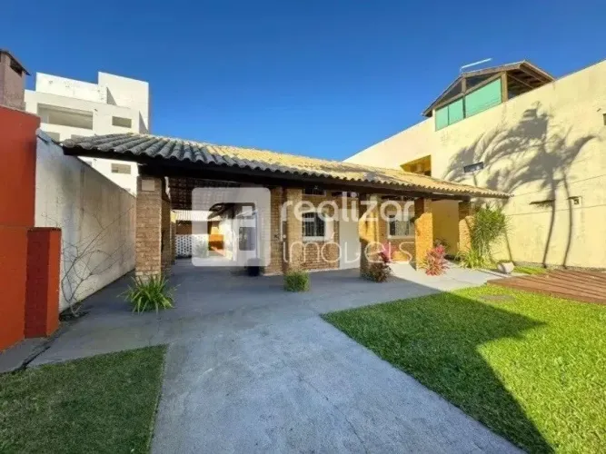 Casa 3 quartos bairro Canasvieiras Florianópolis