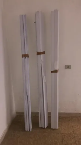 Portas sanfonadas brancas 70x210 cm - 3 unidades - bom estado
