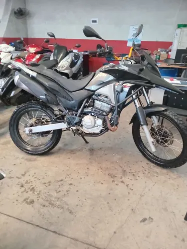 Honda xre 2013 300cc Vitória motors 
