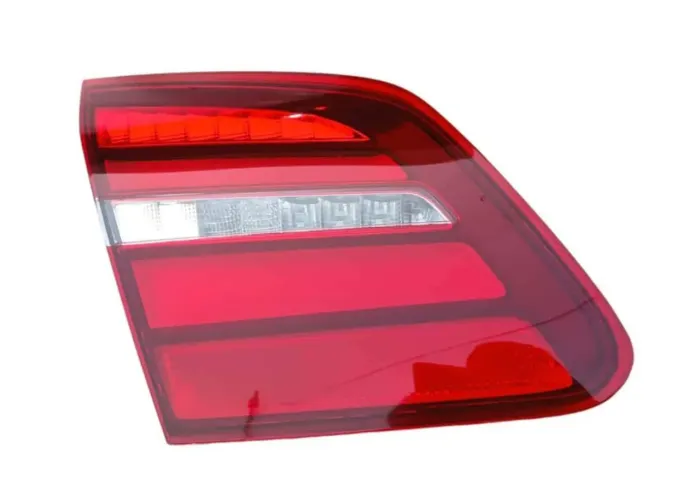 Lanterna tampa Mercedes B200 lado esquerdo com led 2018 original