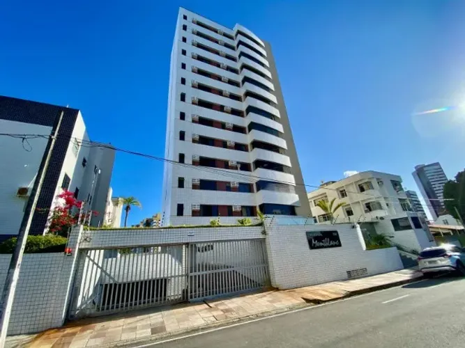 Condomínio Montblanc - Apto 4/4 com 3 suítes de 184 m², andar alto, 3 vagas por 799.999