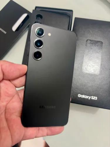 Samsung Galaxy S23 256gb pouco uso perfeito estado