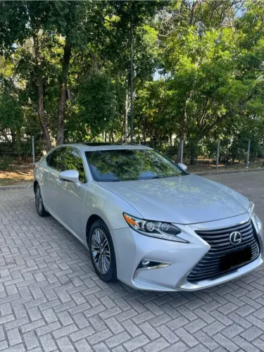 Lexus ES-350 3.5 24V 284cv 2016