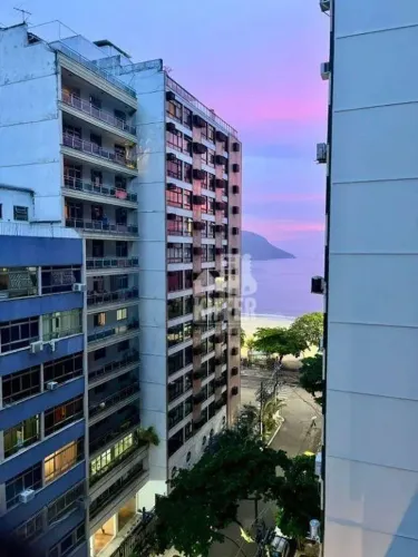 Apartamento com 4 dormitórios à venda, 220 m² por R$ 2.000.000,00 - Icaraí - Niterói/RJ