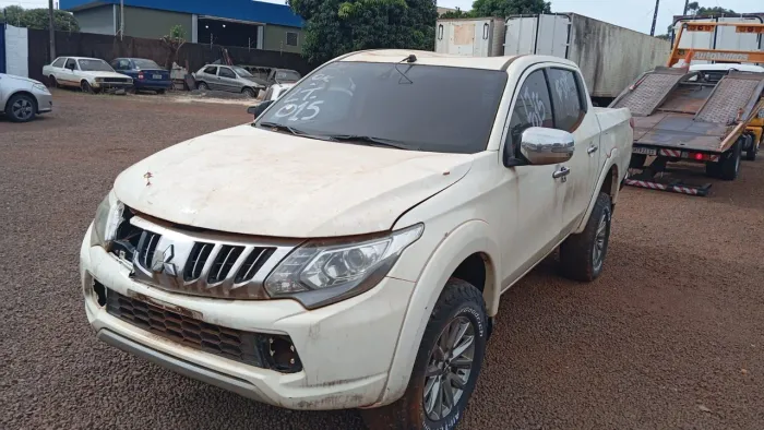 Sucata New Triton disel 2021
