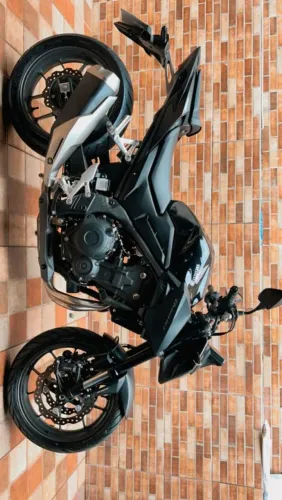 Hornet 500 - 2025. 1.300 km rodado. 3 anos de garantia pela Honda