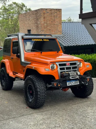 Troller T-4 4X4 3.2 TGV TDI Cap. Rígida Diesel 2013