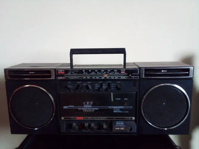 Rádio CCE micro MS20
