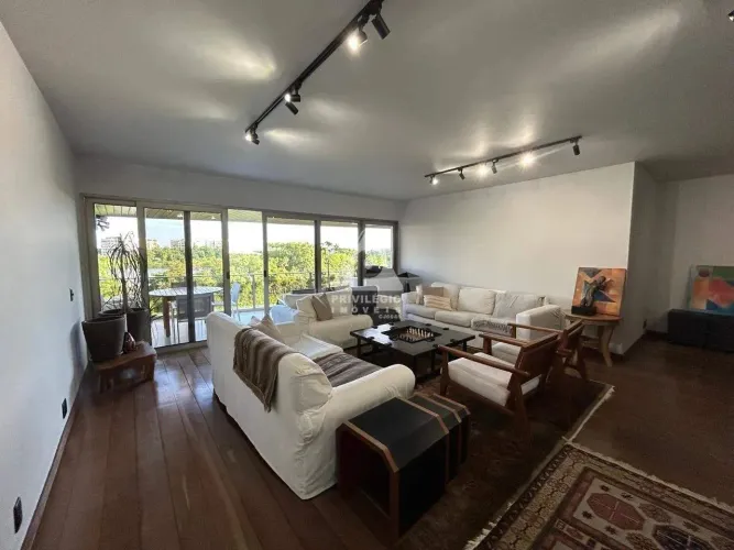 Excelente Apartamento no Park palace