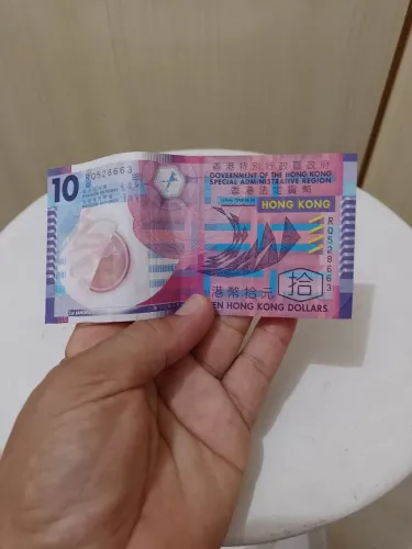 Nota de 10 Dólares de Hong Kong entre outros
