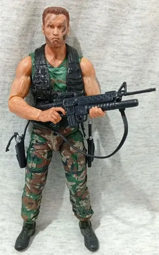 Action figure major dutch (o predador) neca 17cm