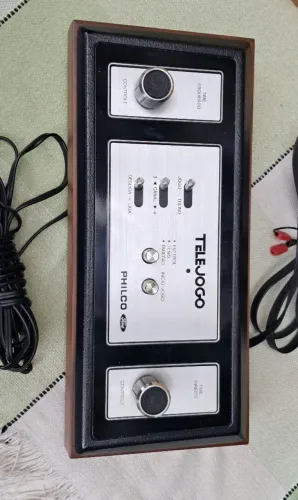 Telejogo 1 Philco-Ford 1977 - Lacre original de fábrica nos parafusos. Impecável!