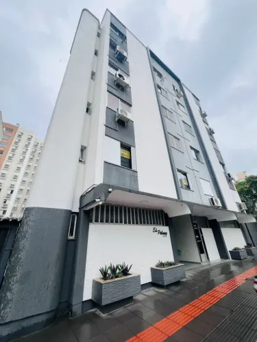 Cobertura para aluguel no Centro de Criciúma