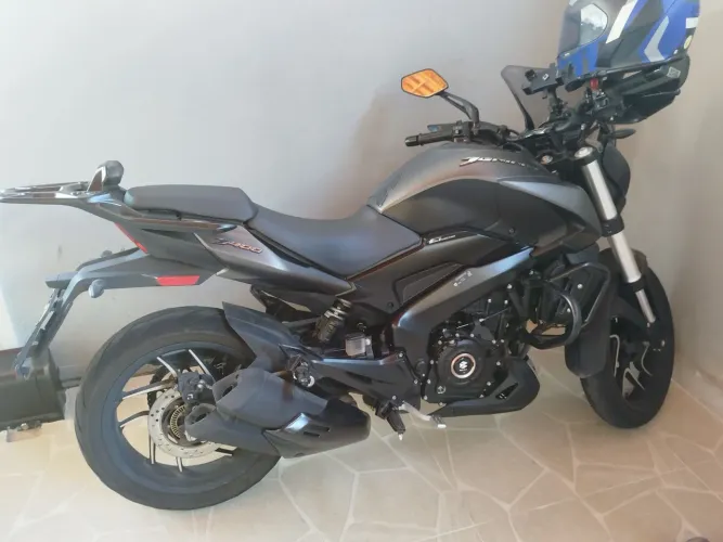 Dominar 400 - Apenas 7.570 km rodados!