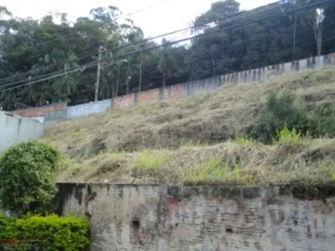 TERRENO AMPLO LOCALIZADO NO BAIRRO DO TREMEMBÉ COM METRAGEM- 1.750m² 50,00 X 35,00