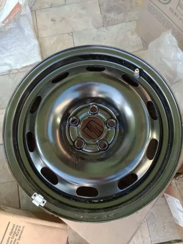 Roda aro 15 de 5 furos VW