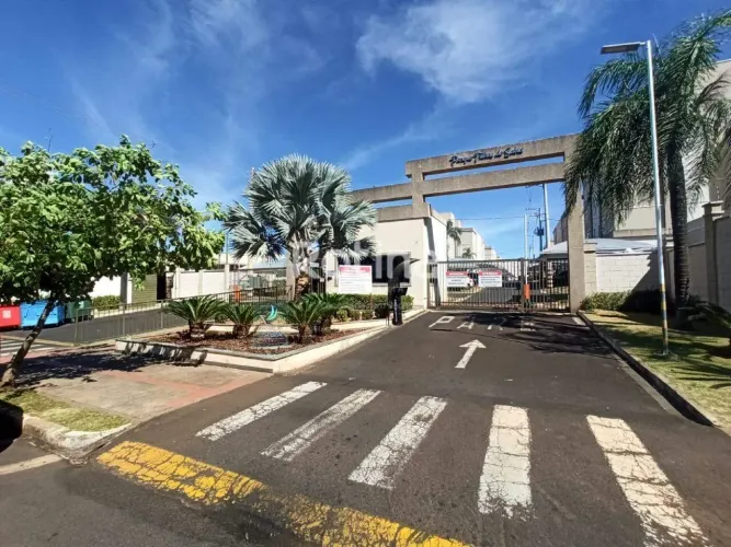 Apartamento para alugar, 2 quartos, Jardim Patrícia - Uberlândia/MG - Rotina Imobiliária