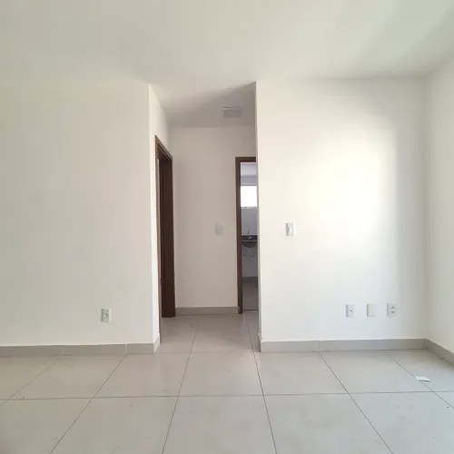 Imóvel para aluguel tem 50 metros quadrados com 2 quartos em Jardim Brasília - Uberlândia