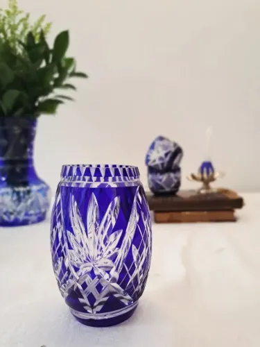 Vaso Vintage em Crista Overlayl Azul-Cobalto