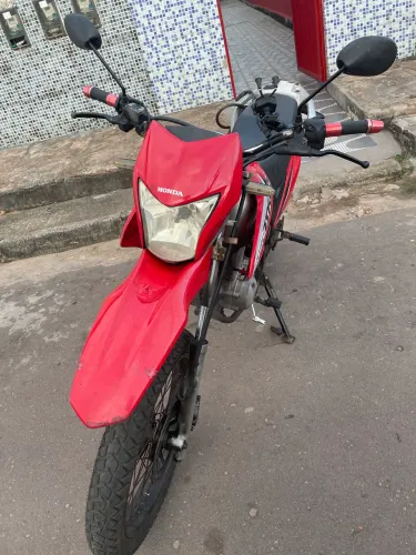Honda NXR Bros 150 2009 - Boa mecânica - R$ 7.000