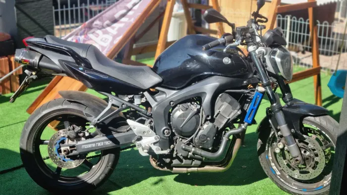Yamaha fazer 600 fz6