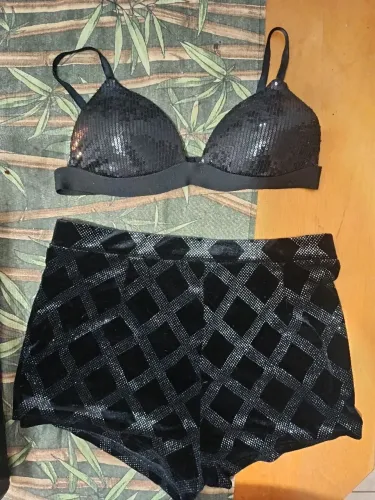 Conjunto preto de pole dance