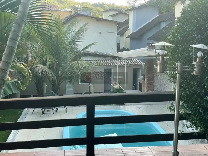 Baixou! Open House vende Casa com lazer completo na Estância de Pendotiba