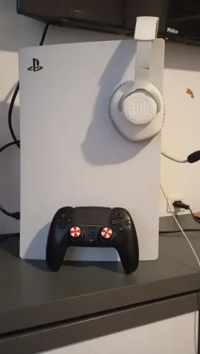 PS5,Fone JBL original e alguns jogos
