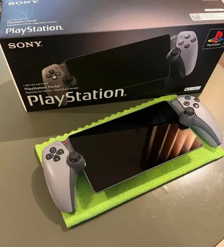 Sony PlayStation Portal 30° Aniversário Edição Limitada