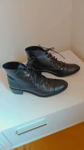 Bota luiza Barcelos