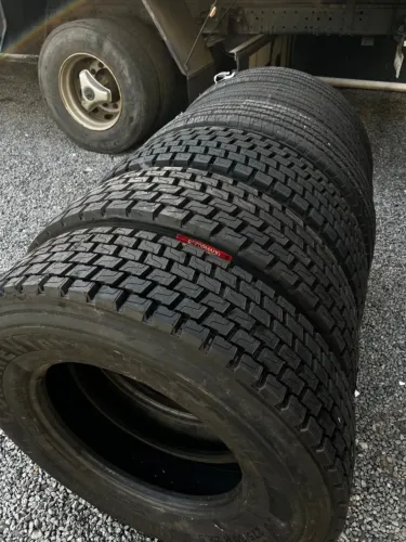 Pneus 275/80R22.5 Reformados Vipal - Valor unitário