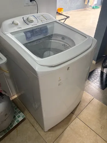 Máquina de lavar Eletrolux 13kg Jet&Clean