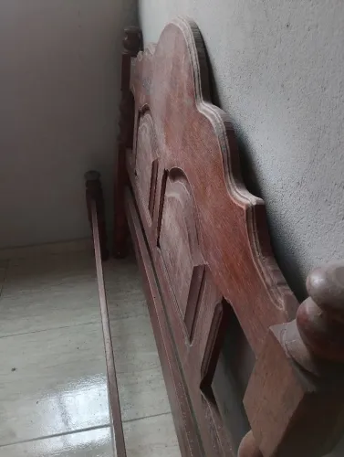 Cabeceira de cama de casal, madeira